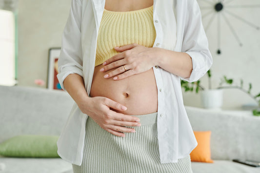 pregnant-woman-holding-her-belly