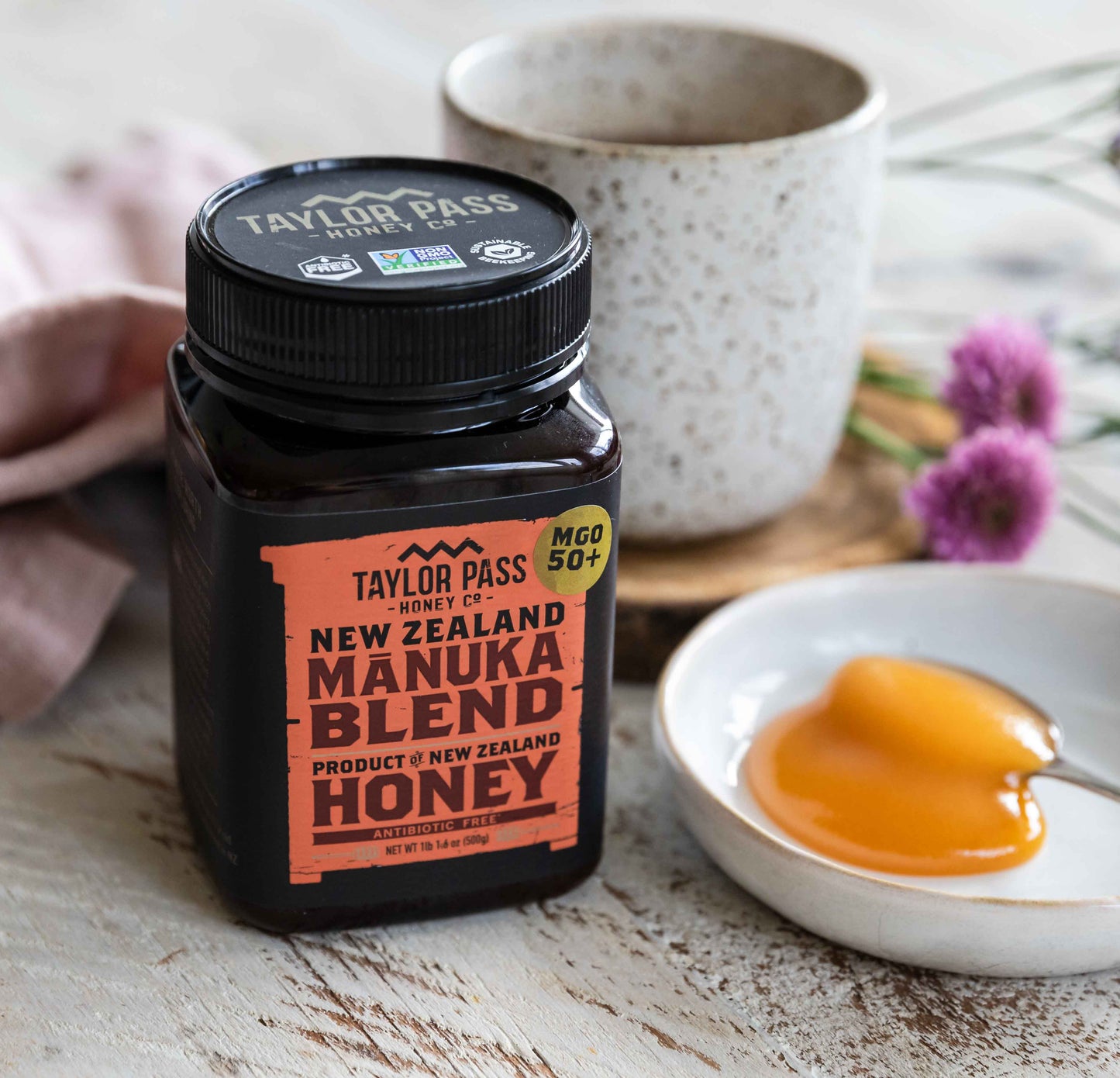 Taylor Pass Honey Co Mānuka Blend Honey 1lb 1.6oz