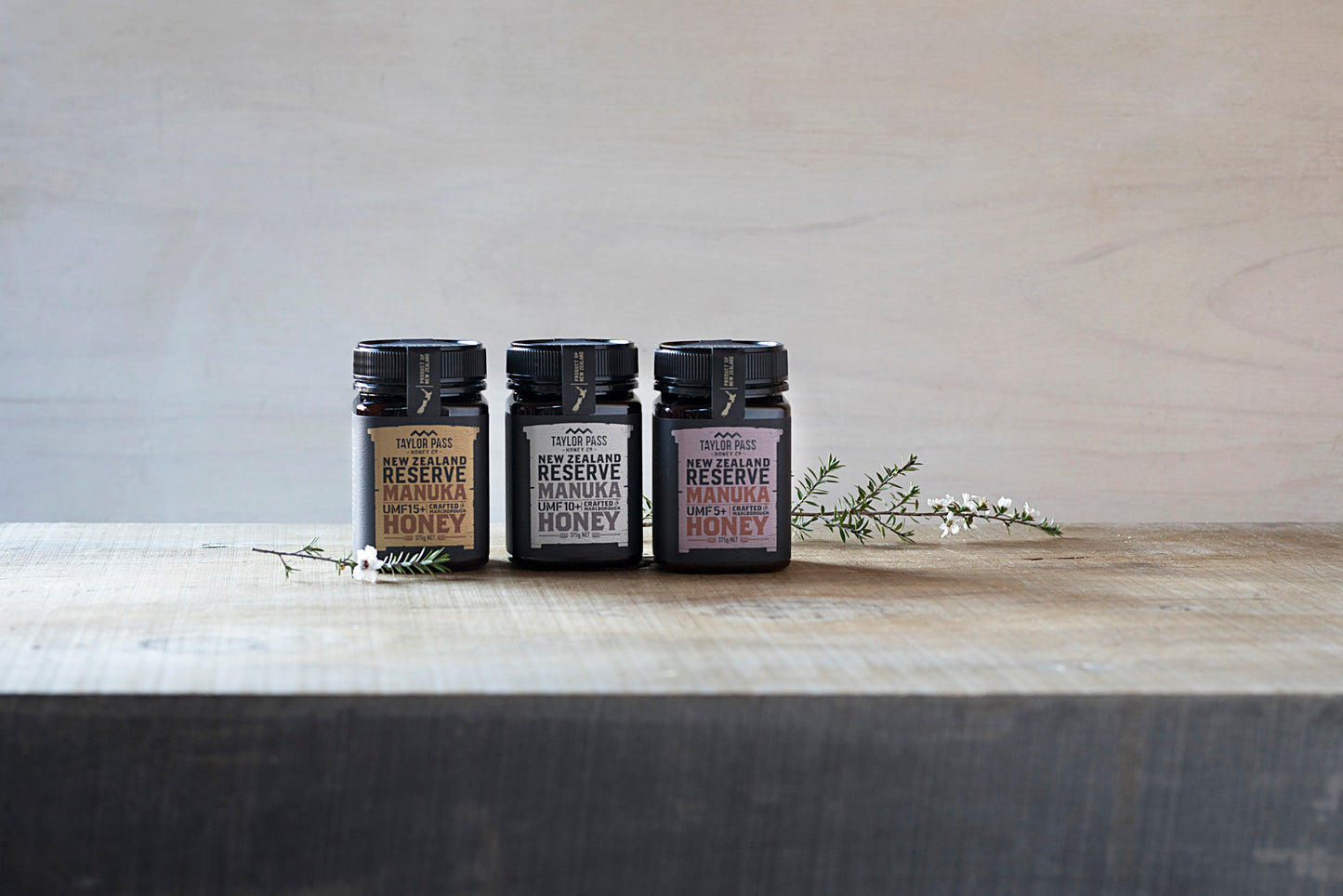 Taylor Pass Honey Co Reserve Mānuka Honey UMF 15+ MGO514+ 8.83oz