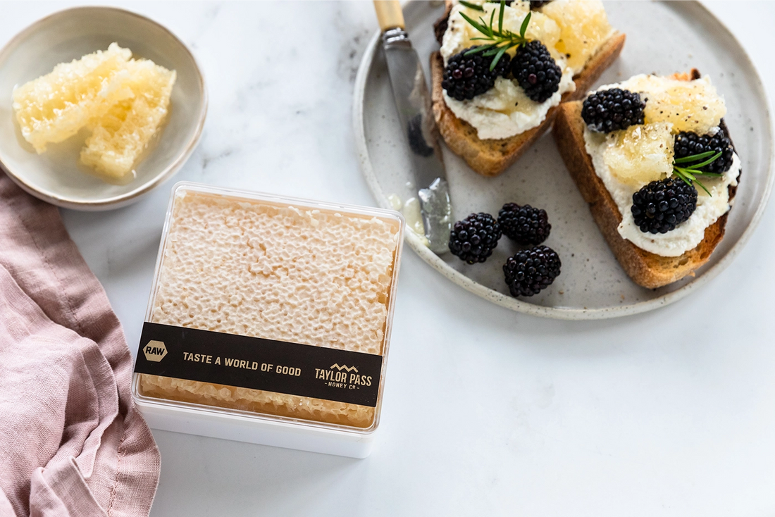 raw honeycomb, blackberries on toast