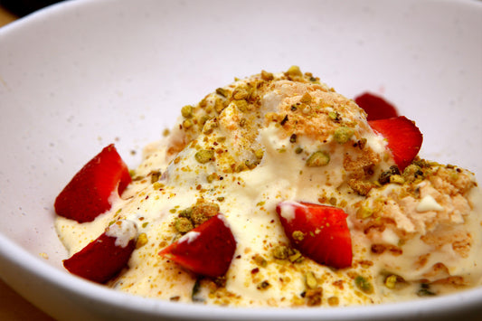 Sweet Eaton Mess dessert